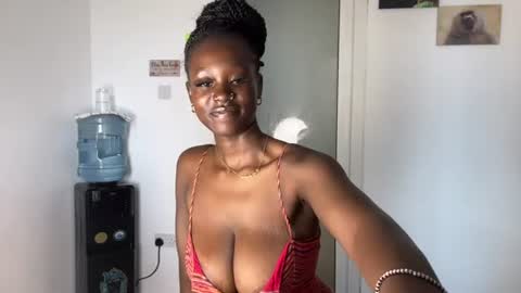 Adah online show from July 28, 10:32 am