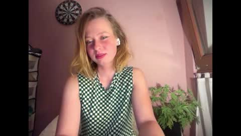 Betty online show from August 12, 8:55 pm