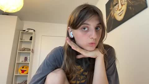 Lina online show from August 2, 5:20 pm
