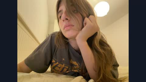 Lina online show from August 6, 9:58 pm