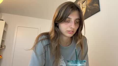 Lina online show from August 7, 5:02 pm