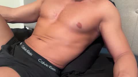 bflexxx online show from May 17, 10:44 pm