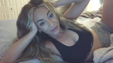 Your fav MILF Beth online show from July 24, 3:53 am