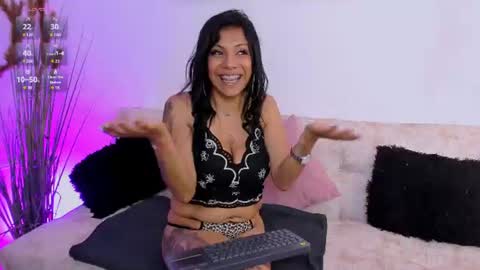 Bianca  online show from August 13, 2:09 pm