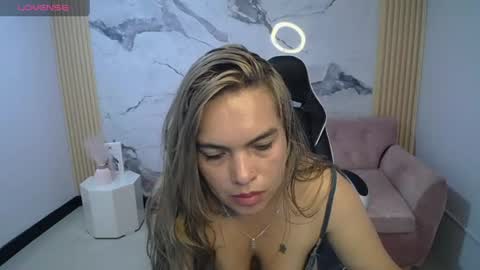 Bianca online show from August 3, 6:37 pm
