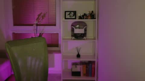 B I A N C A   online show from August 10, 10:11 pm