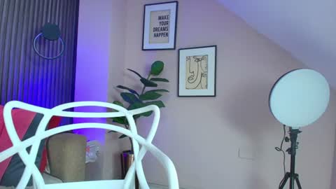 biancaa__18 online show from August 13, 6:44 pm