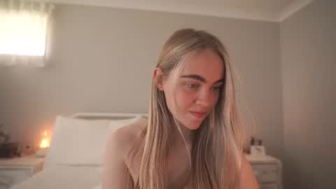Bibi To see me again join my Twitter to know when Ill be back online show from July 25, 5:44 am