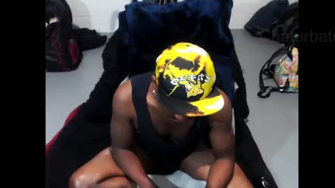 BicepsandFrot online show from August 5, 11:41 am