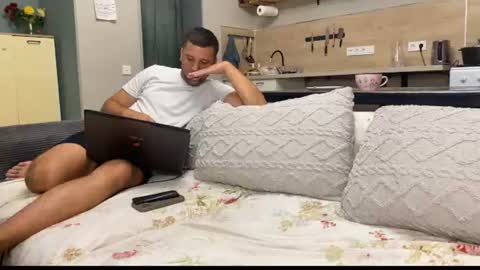 Mariya online show from August 6, 11:15 pm