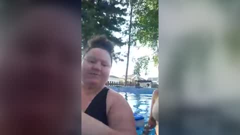 big_boob132 online show from July 12, 10:16 pm