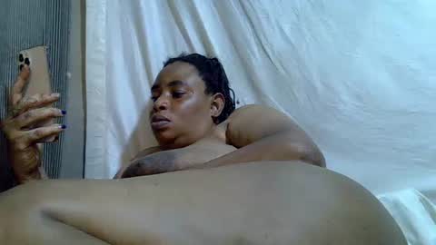big_creamy_pusy online show from May 4, 11:55 am