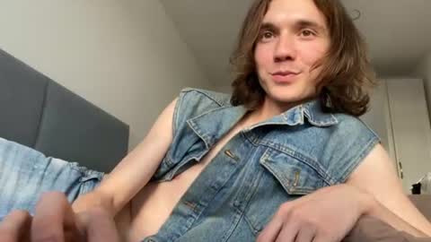 big_lil_small online show from June 27, 3:37 pm