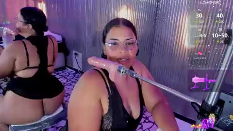 ZOE online show from August 7, 8:53 pm