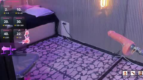 ZOE online show from August 10, 12:01 am