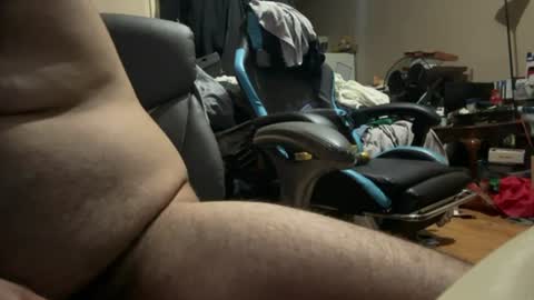 bigasscockguy420 online show from August 16, 5:33 am