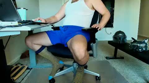 Alcide Herveaux online show from August 5, 3:43 pm