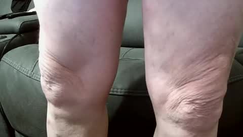 bigballls59 online show from June 14, 11:18 am