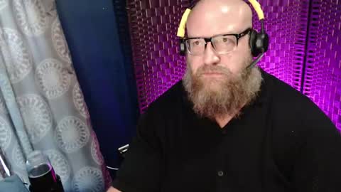 BigBear4Cuddles online show from July 31, 11:10 pm