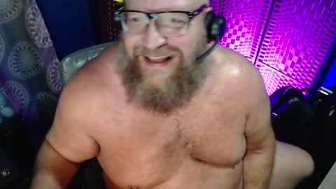 BigBear4Cuddles online show from August 1, 12:16 am