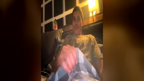 bigben281330 online show from June 16, 1:04 am