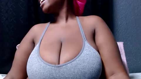 bigboobsbitchx online show from June 7, 10:09 am