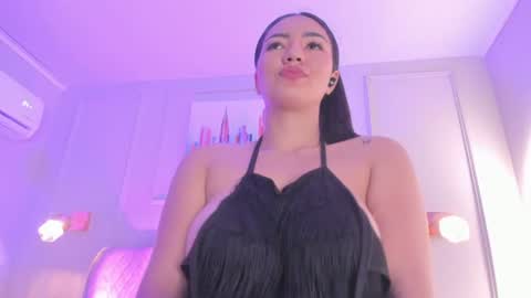   online show from August 8, 11:21 am