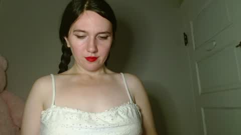 Isabella online show from August 2, 2:07 am
