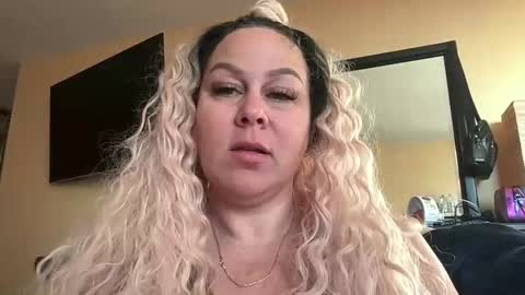 BIG BREAST SABRINA online show from May 21, 11:12 am