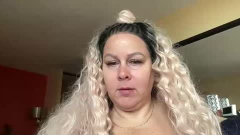 BIG BREAST SABRINA online show from May 22, 1:46 pm