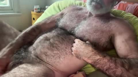 big bush online show from August 10, 6:59 am