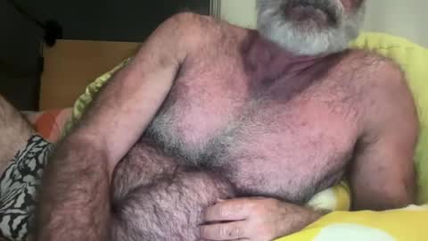 big bush online show from August 12, 9:33 am