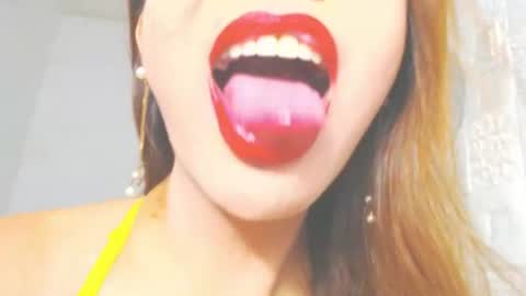 kiki online show from July 24, 3:20 am
