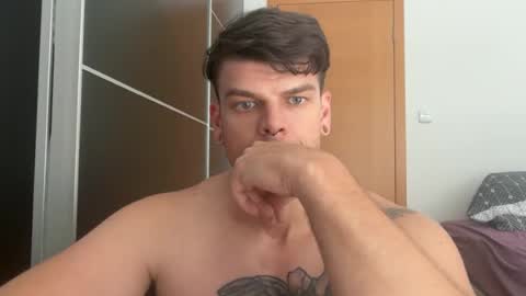 bigd4you14 online show from August 5, 2:04 pm