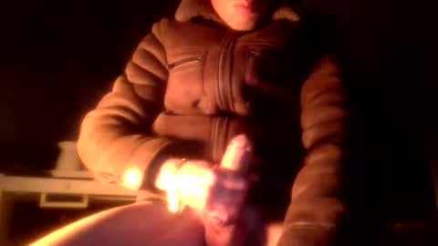 bigdickdangles472924 online show from March 4, 8:16 pm
