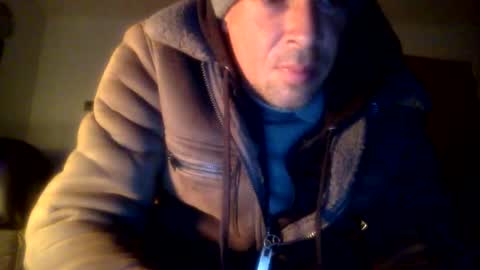 bigdickdangles472924 online show from March 8, 10:16 pm