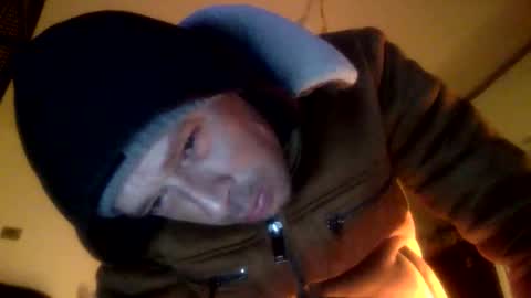 bigdickdangles472924 online show from March 10, 9:11 pm