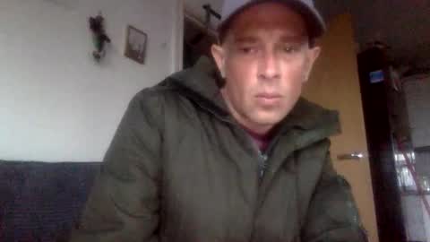 bigdickdangles472924 online show from May 21, 7:48 pm