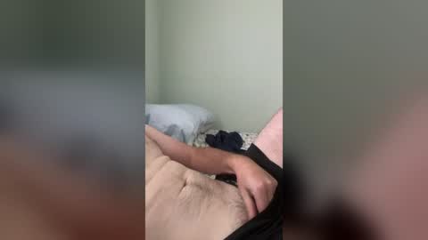 bigdicknick685285 online show from August 8, 9:59 pm