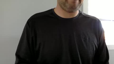 Bigdickshowoff9877 online show from April 6, 7:29 pm