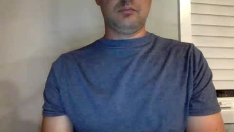 Bigdickshowoff9877 online show from August 3, 5:47 am