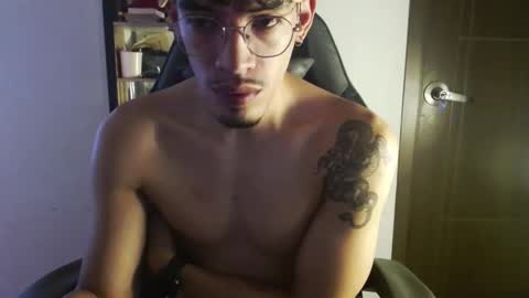 BigDragonBoy online show from April 23, 3:49 pm