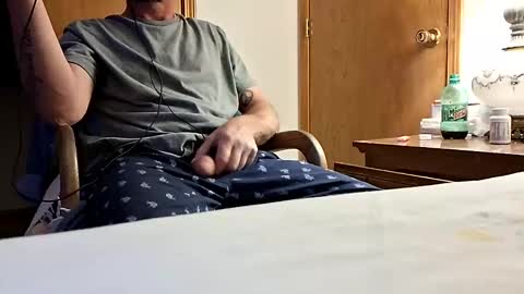bigernine online show from March 15, 9:58 am