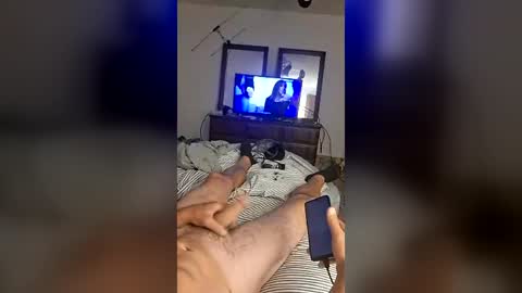 bigernine online show from August 15, 5:39 pm