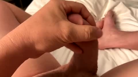 bigger22332233 online show from July 12, 1:06 pm