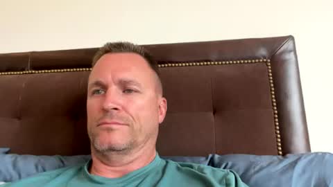 bigger22332233 online show from July 22, 11:07 pm
