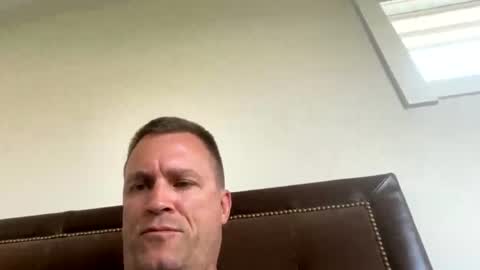 bigger22332233 online show from August 5, 8:29 pm