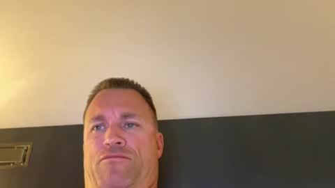 bigger22332233 online show from August 18, 5:24 am