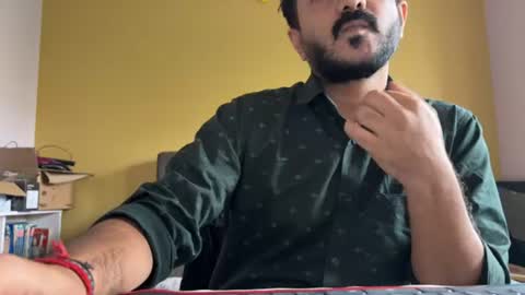 bighandsomesatisfy online show from July 26, 1:43 am