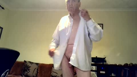 bigjohn8837 online show from August 2, 10:06 pm
